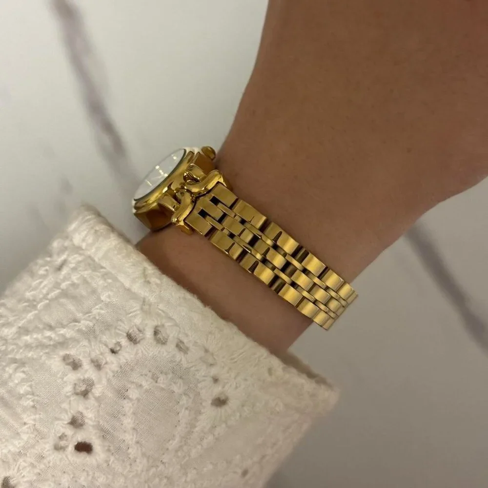 Sku:0161 vintage style gold mini watch + in a gift box‎ They fit any hand size